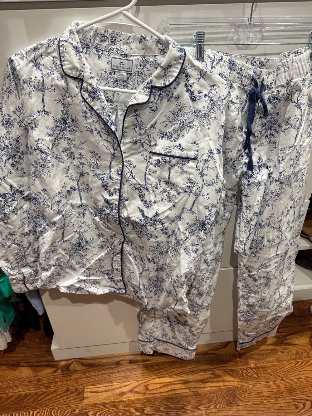 Petite Plume Women's White & Navy Floral Cotton Pajama Set